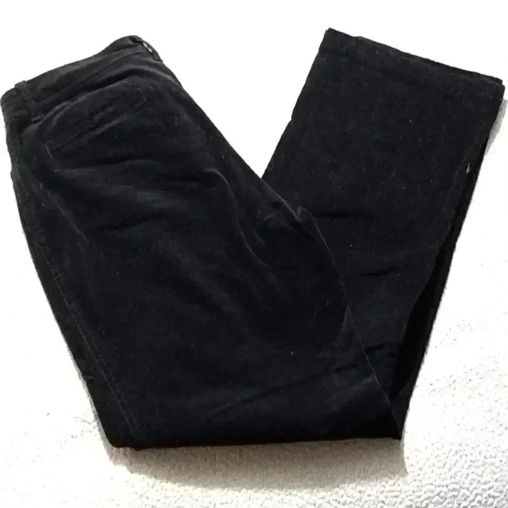 Charter club pants full length straight leg black velvet corduroy pants size 8